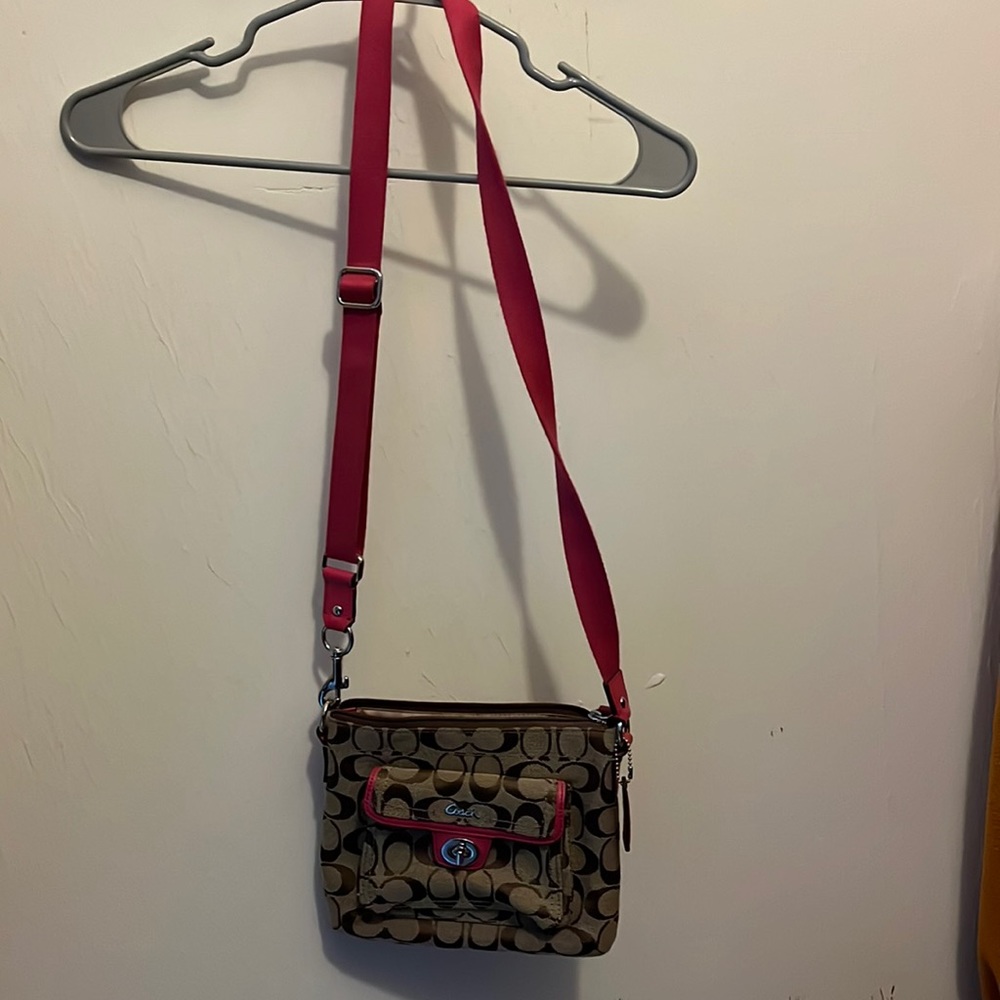pink and tan coach crossbody